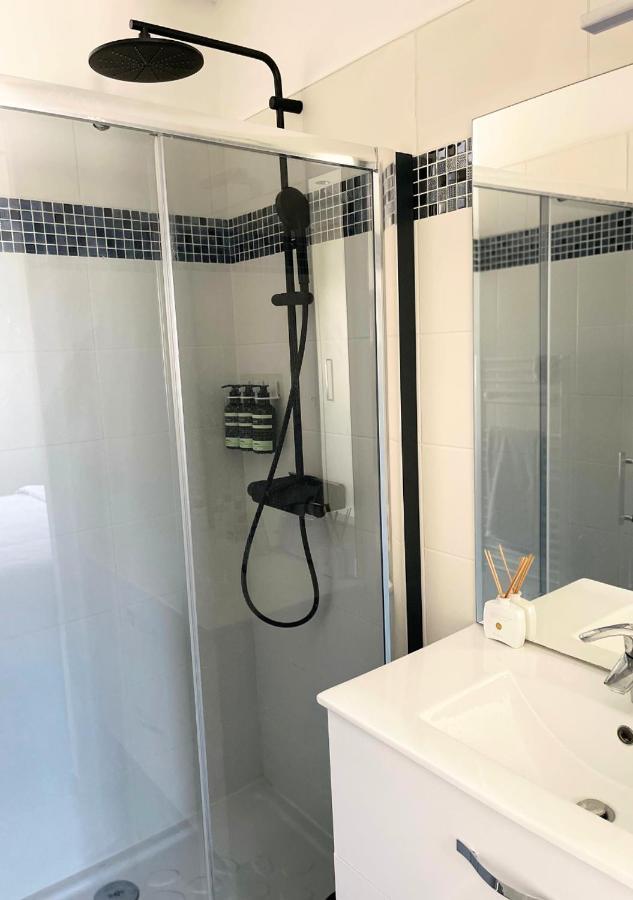 Villa Contemporaine Avec Piscine Chauffee Proche Des Plages Sauvian Luaran gambar